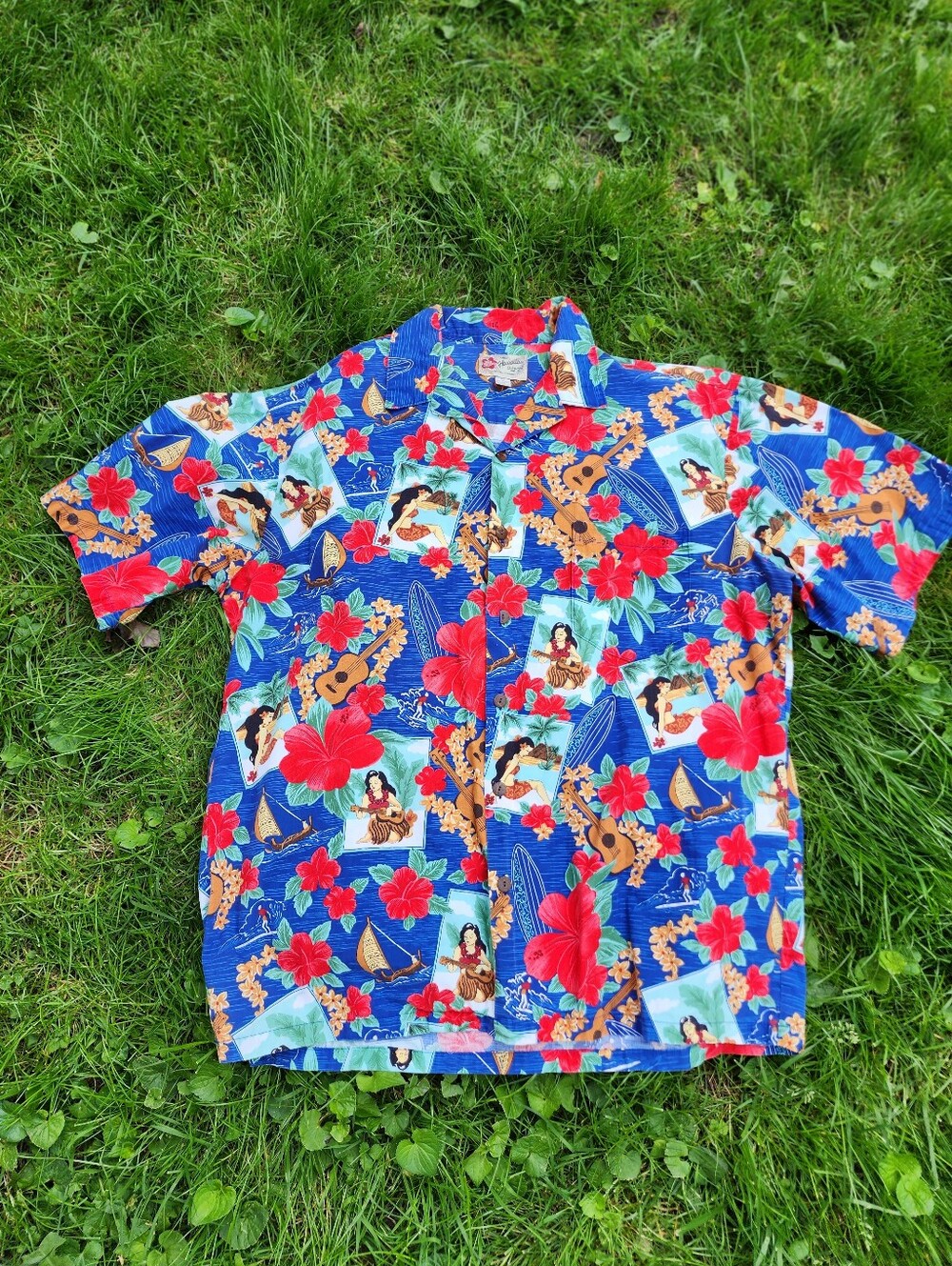Hilo Hattie Shirt Mens XL Red The Hawaiian Original Button Up